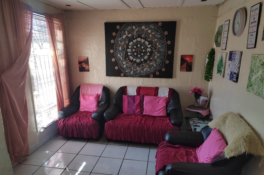 4 Bedroom Property for Sale in Tafelsig Western Cape